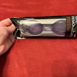 Nike Women’s Swimming Goggles